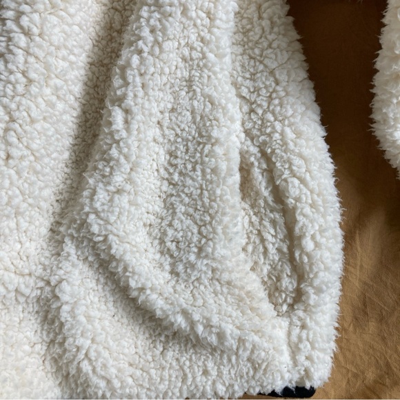 The Sweatshirt Project Women’s Cream Sz M Sherpa Fleece Jacket Full Zip W Pocket - Picture 5 of 5